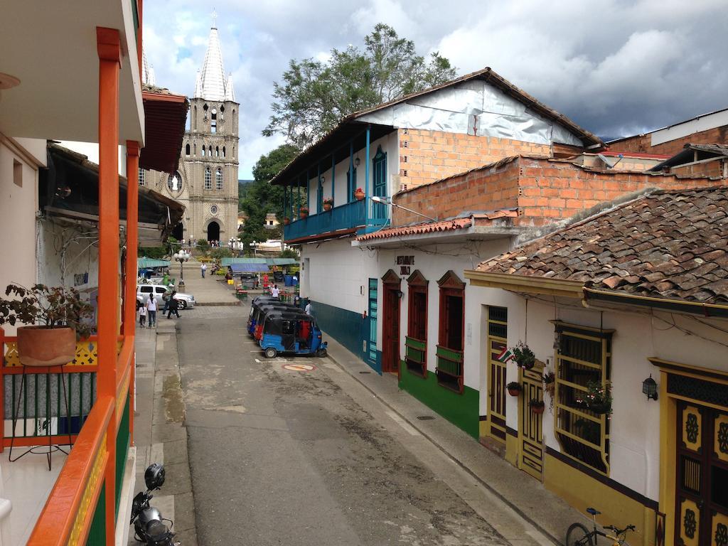 Hotel Dorado Jardin Exterior photo